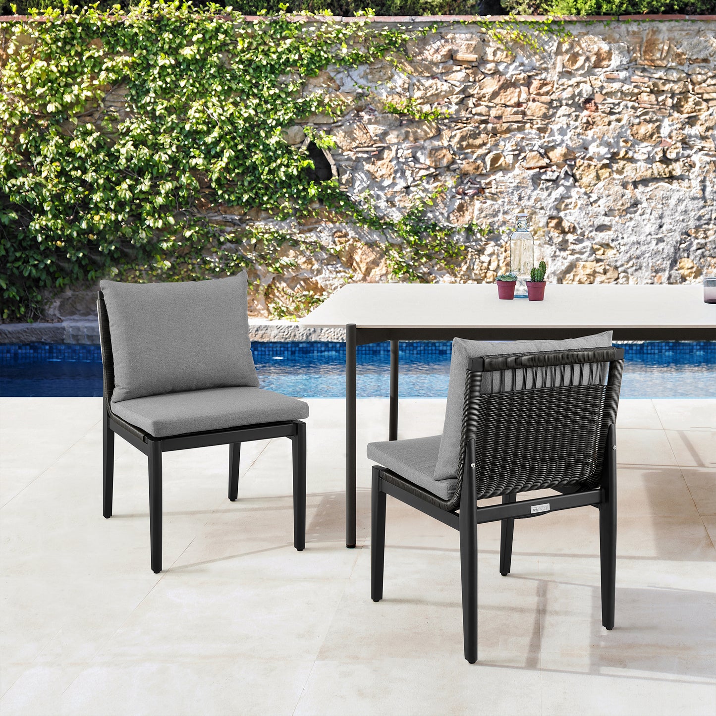 Grand Outdoor Patio Dining Chairs in Aluminum with Gray Cushions - Set of 2